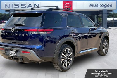 2026 Nissan Pathfinder Platinum