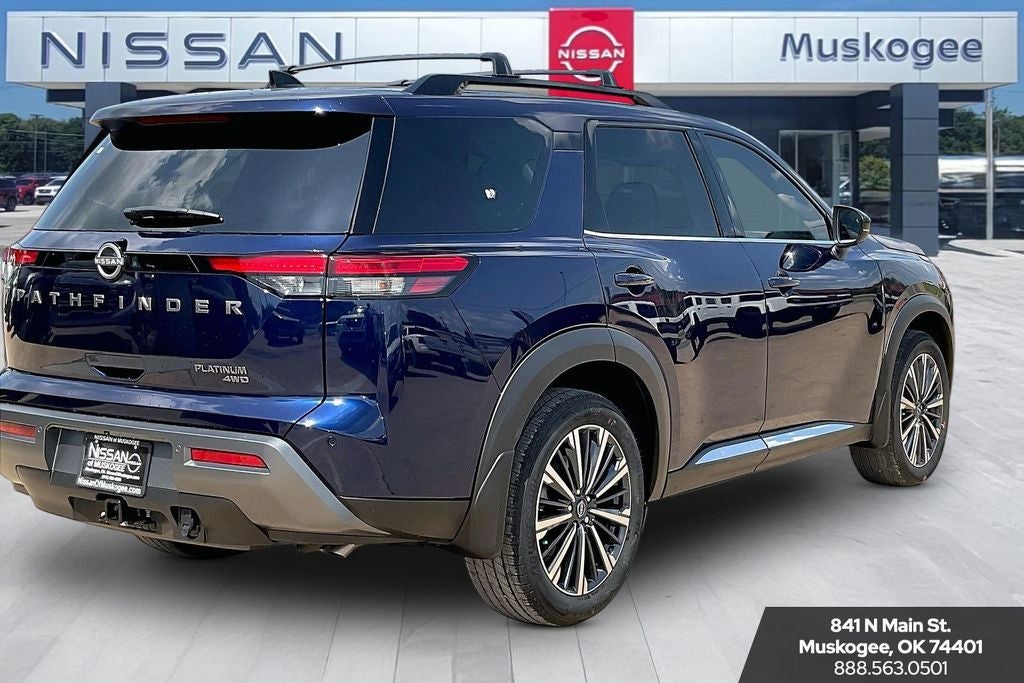 2026 Nissan Pathfinder Platinum