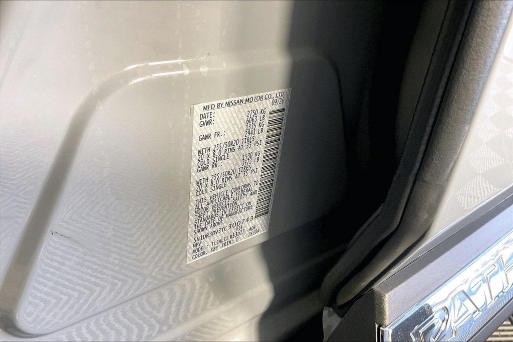 2026 Nissan Pathfinder Platinum