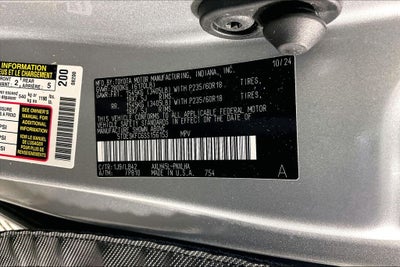 2025 Toyota Sienna Platinum 7 Passenger