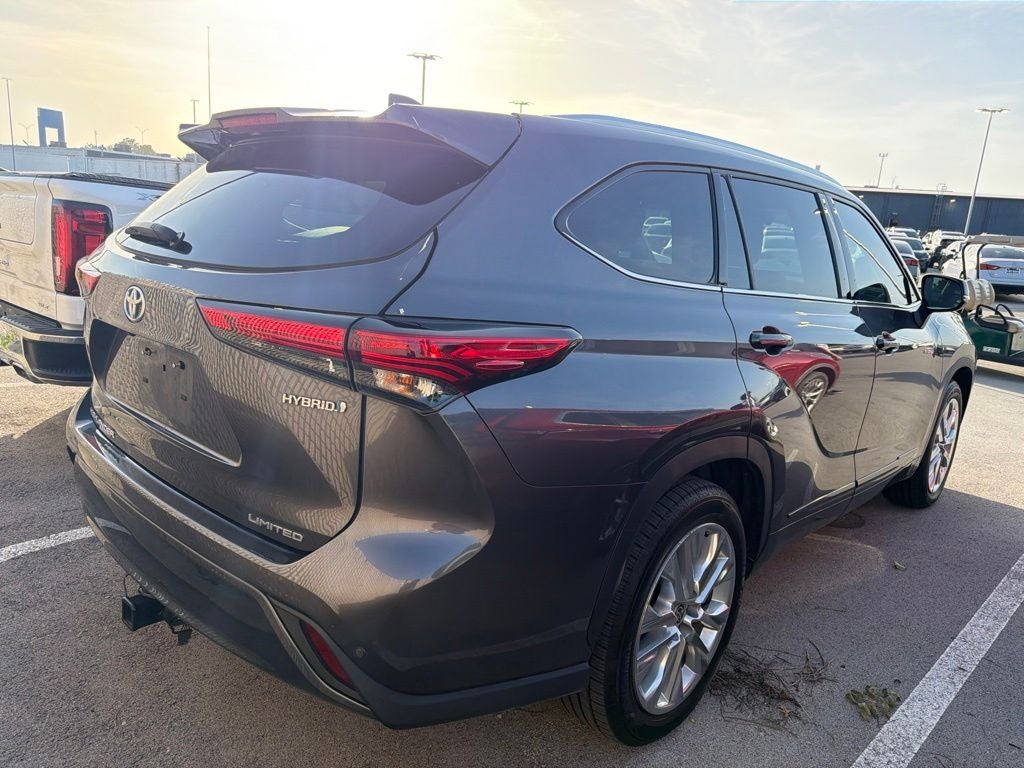 2021 Toyota Highlander Hybrid Limited