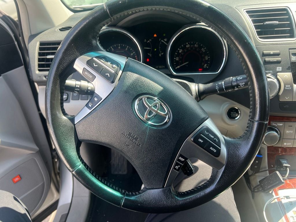2011 Toyota Highlander Limited
