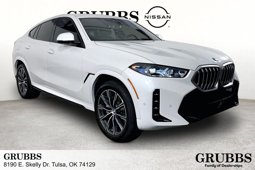 2025 BMW X6 xDrive40i