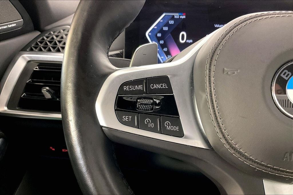 2025 BMW X6 xDrive40i