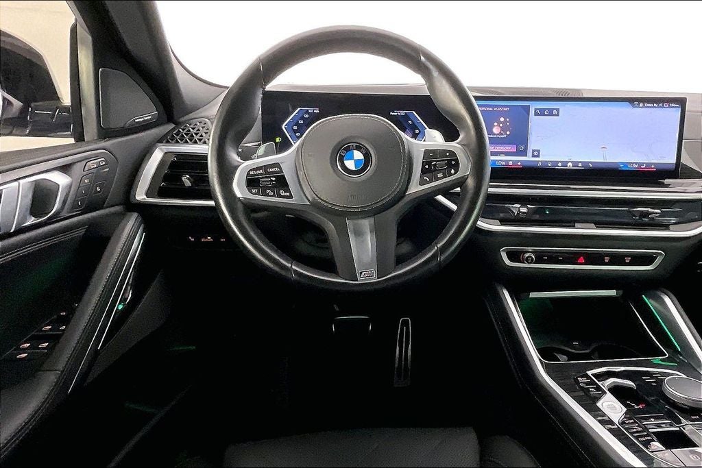 2025 BMW X6 xDrive40i