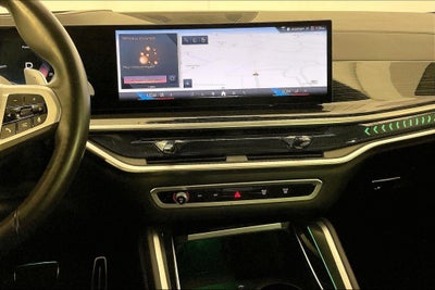 2025 BMW X6 xDrive40i
