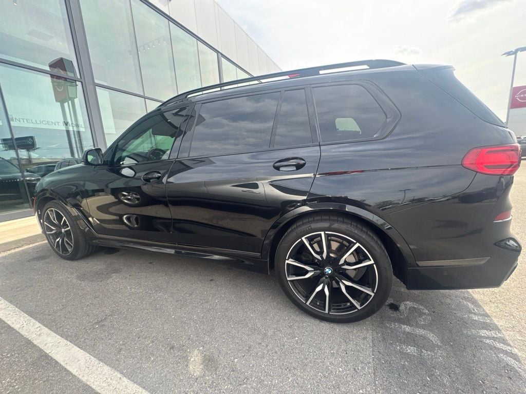 2021 BMW X7 xDrive40i