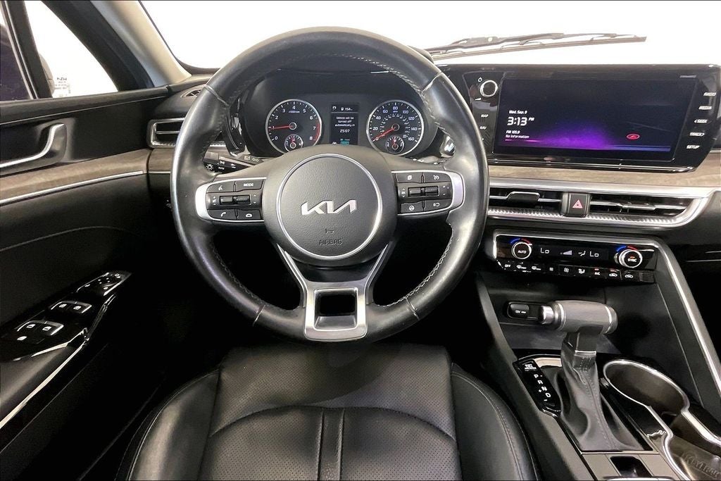 2023 Kia K5 EX