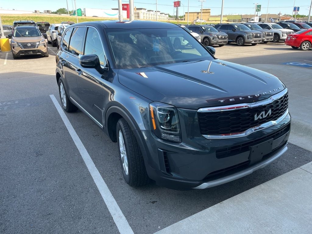 2022 Kia Telluride LX