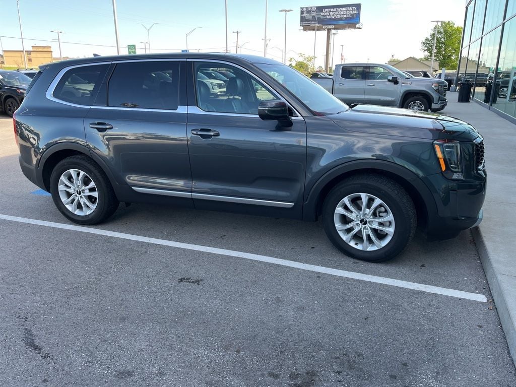 2022 Kia Telluride LX