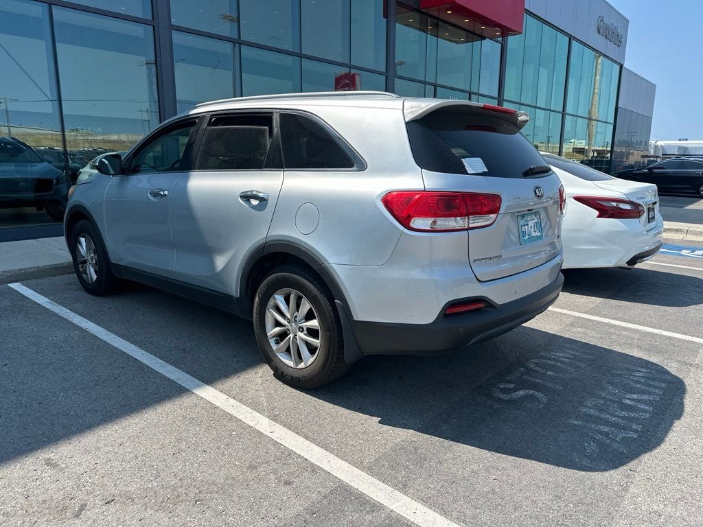 2016 Kia Sorento LX