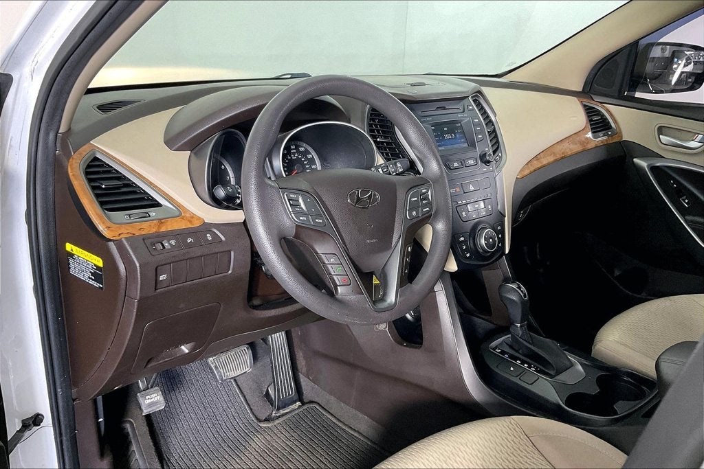 2016 Hyundai Santa Fe Sport 2.4 Base