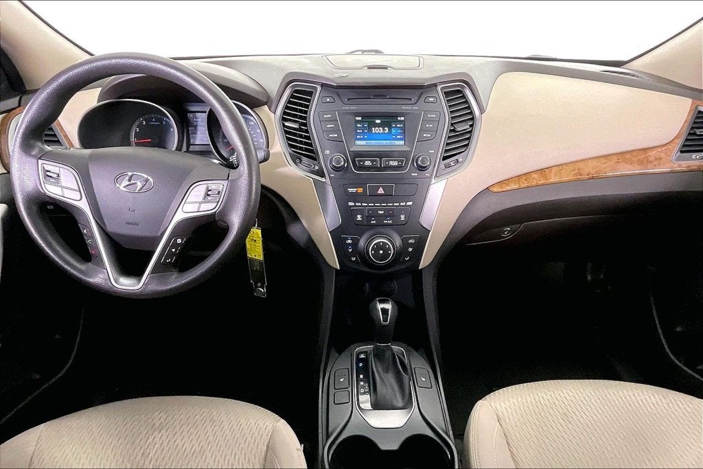 2016 Hyundai Santa Fe Sport 2.4 Base