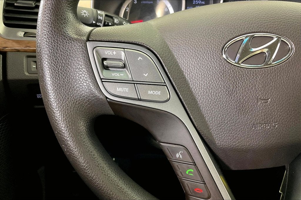 2016 Hyundai Santa Fe Sport 2.4 Base