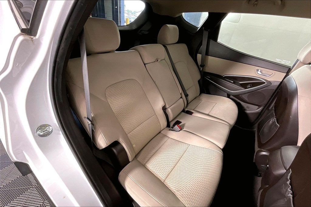 2016 Hyundai Santa Fe Sport 2.4 Base