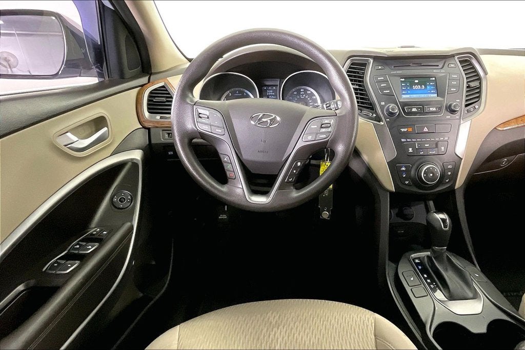 2016 Hyundai Santa Fe Sport 2.4 Base