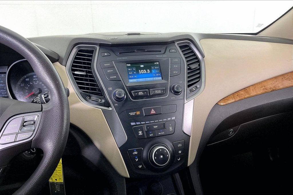 2016 Hyundai Santa Fe Sport 2.4 Base