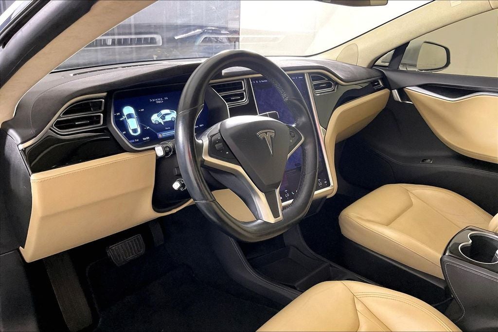 2015 Tesla Model S 70D