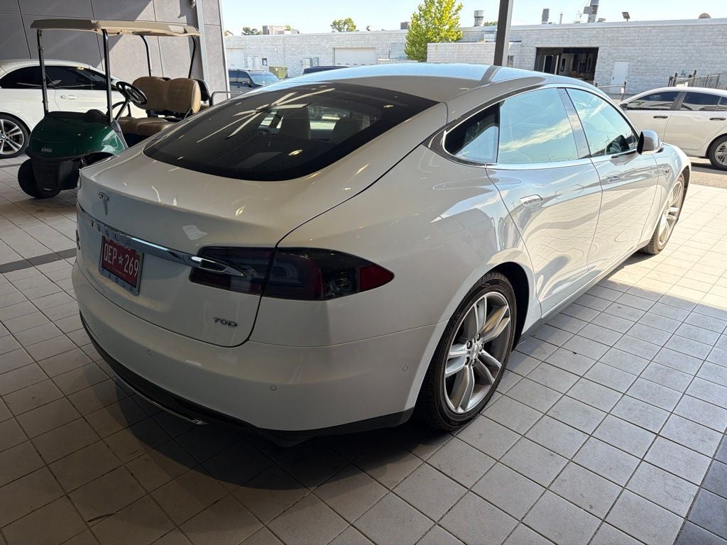 2015 Tesla Model S 70D