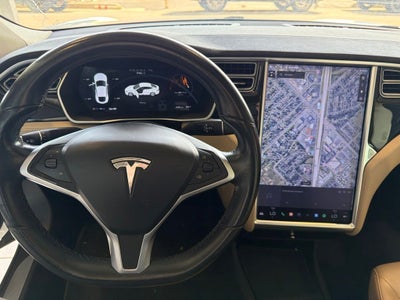 2015 Tesla Model S 70D
