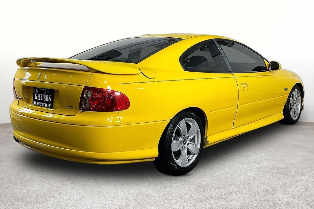 2004 Pontiac GTO Base