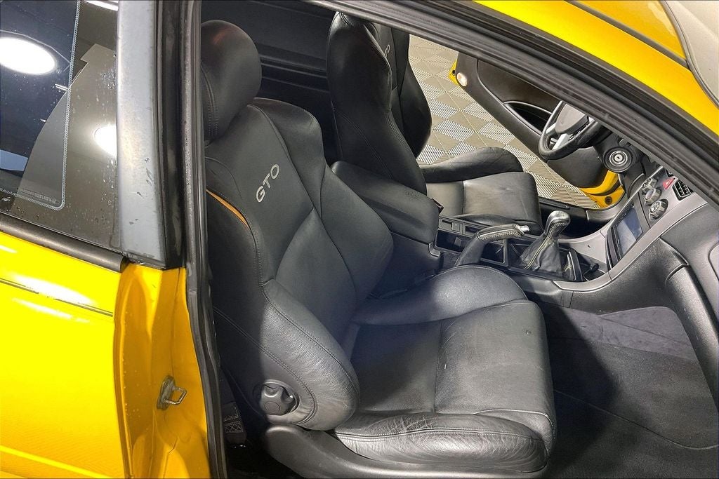 2004 Pontiac GTO Base