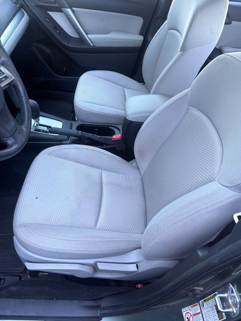 2014 Subaru Forester 2.5i