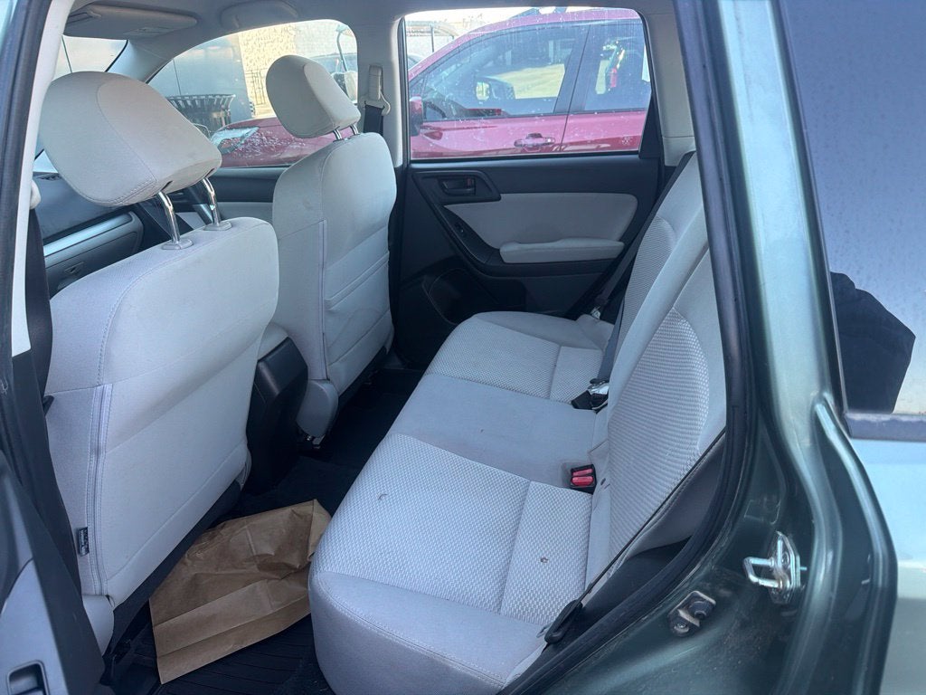 2014 Subaru Forester 2.5i
