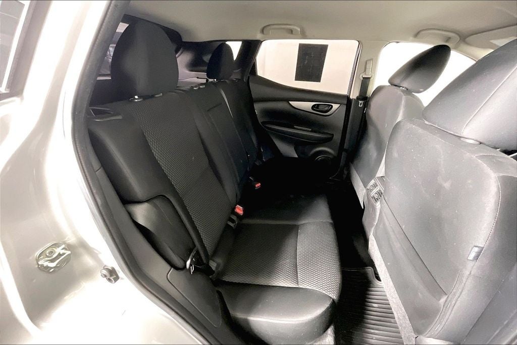 2022 Nissan Rogue Sport S