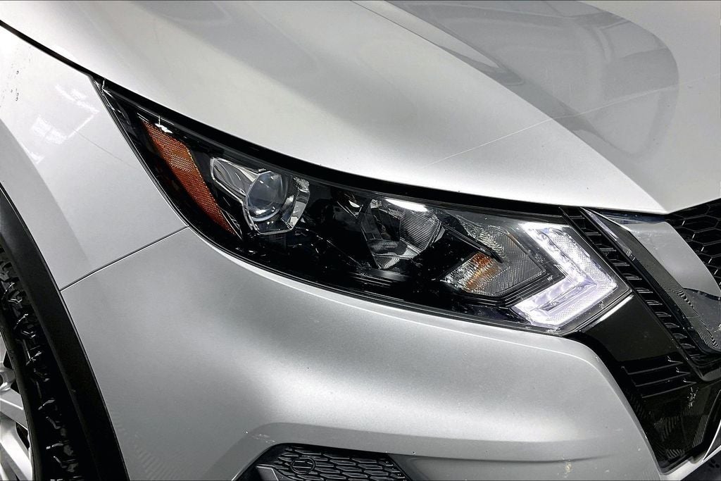 2022 Nissan Rogue Sport S