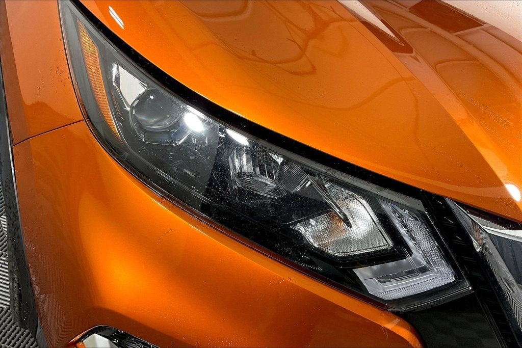 2021 Nissan Rogue Sport SL