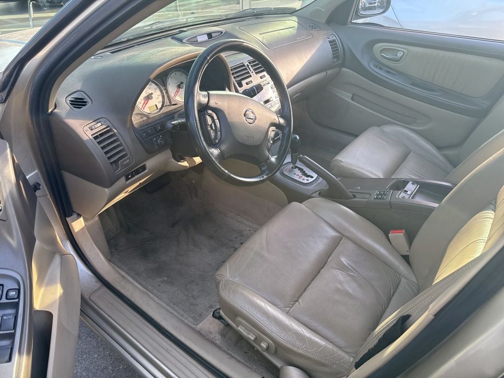 2002 Nissan Maxima SE