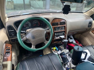 1999 Nissan Pathfinder XE