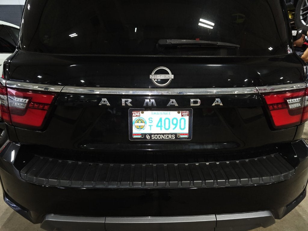 2022 Nissan Armada SV