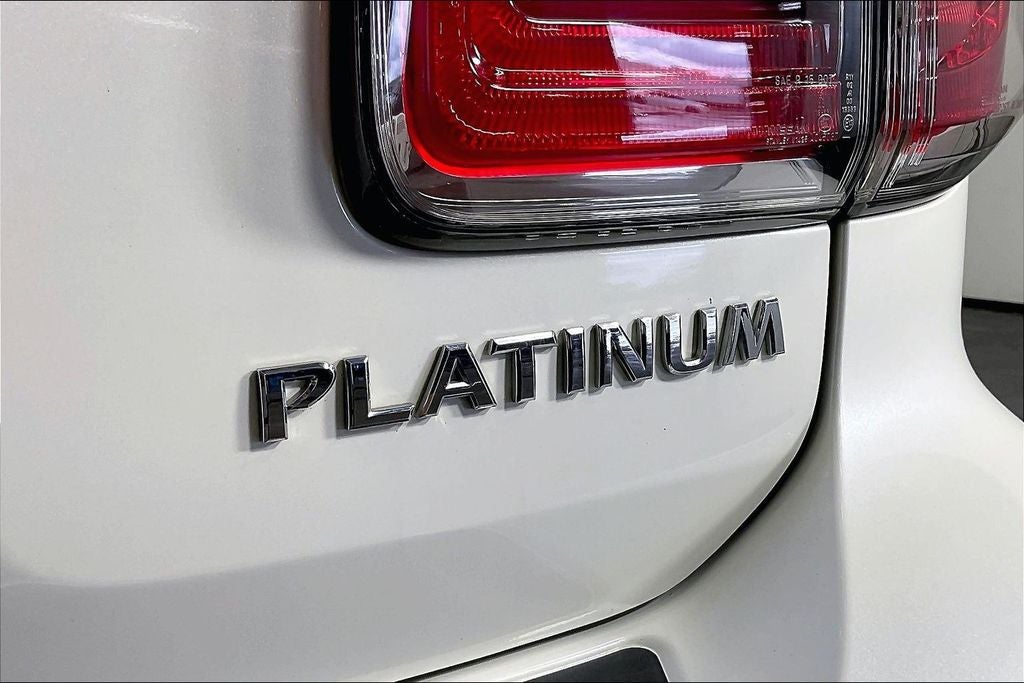 2019 Nissan Armada Platinum