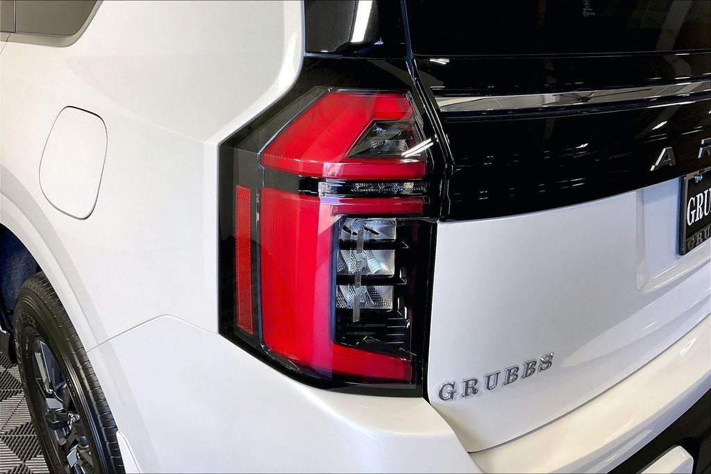 2026 Nissan Armada SV