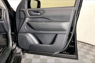 2026 Nissan Armada SV