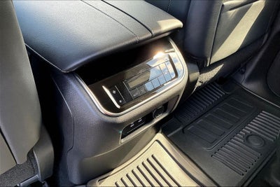 2026 Nissan Armada SV