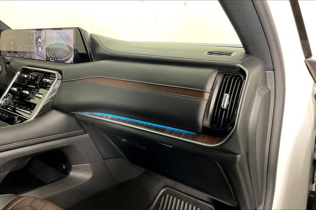 2025 Nissan Armada Platinum Intelligent 4WD