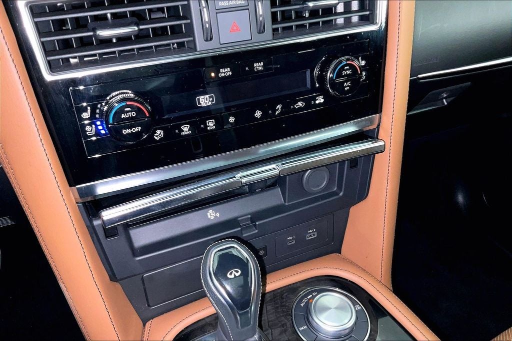 2024 INFINITI QX80 Sensory