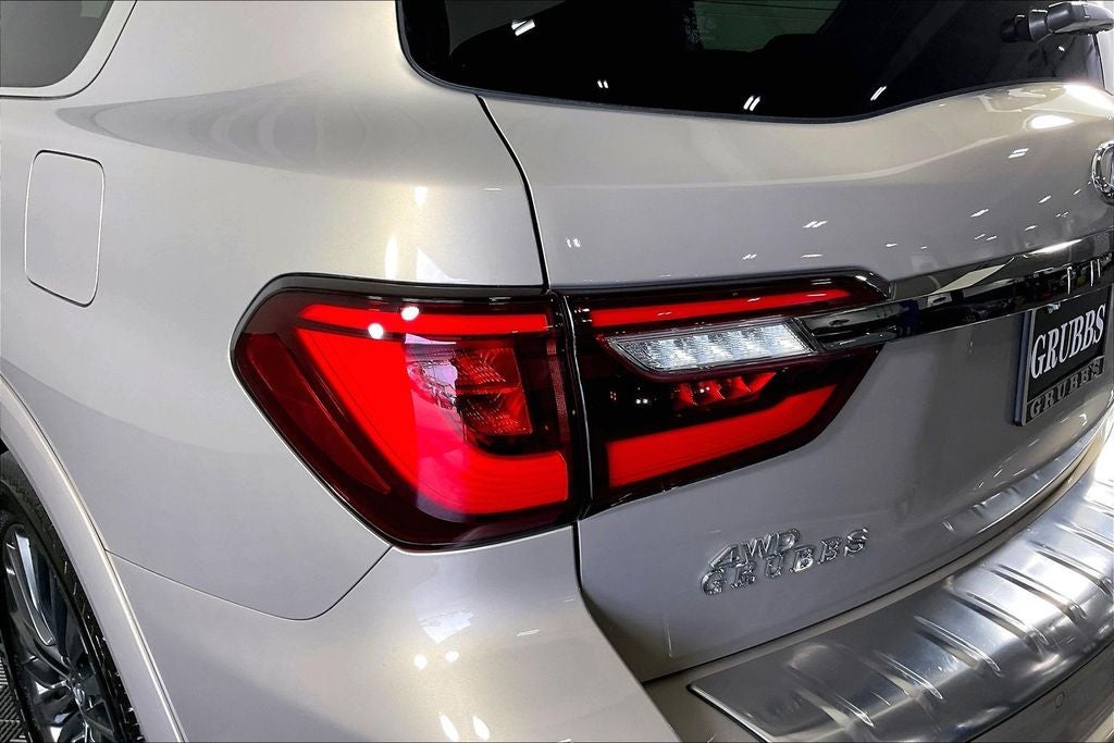 2024 INFINITI QX80 Sensory