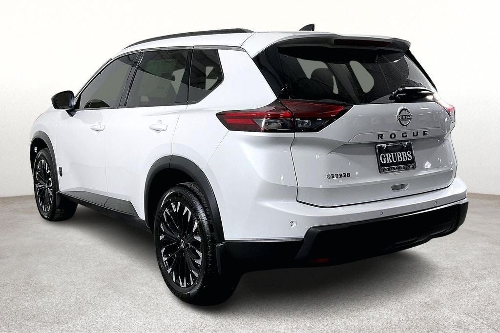 2026 Nissan Rogue Dark Armor™