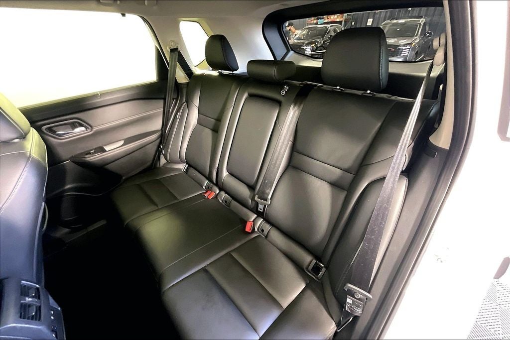 2024 Nissan Rogue SL