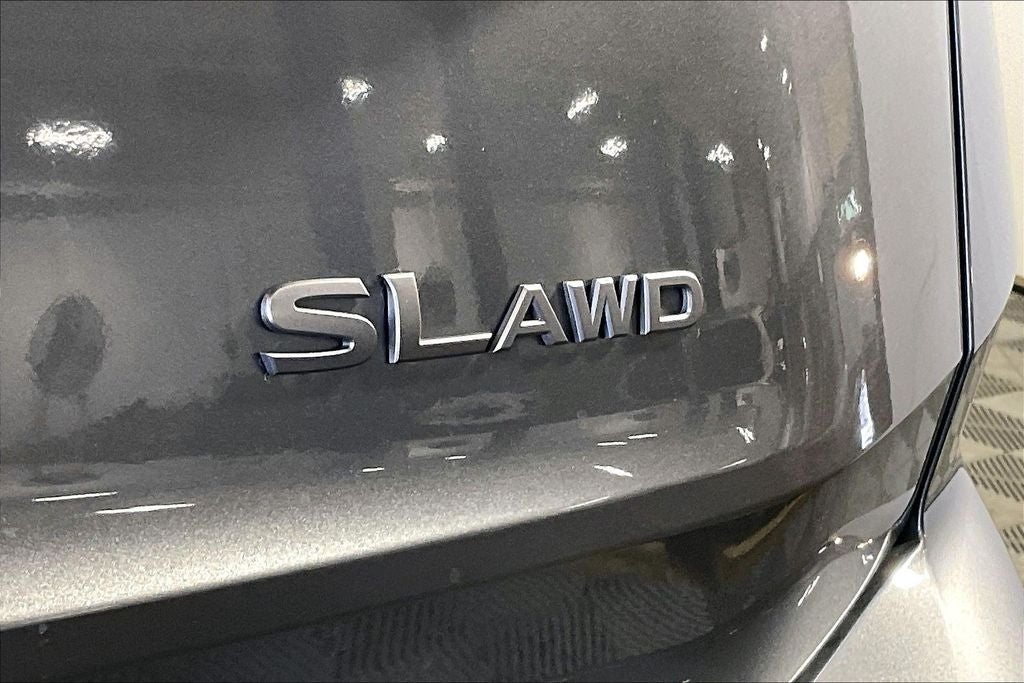 2024 Nissan Rogue SL