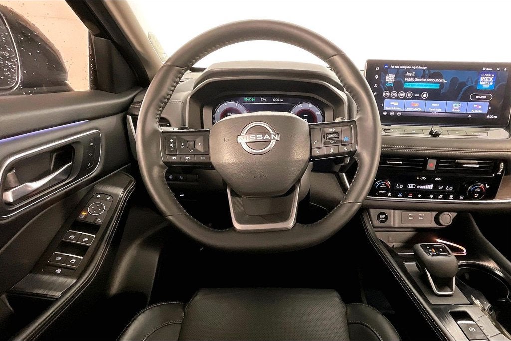 2025 Nissan Rogue Platinum