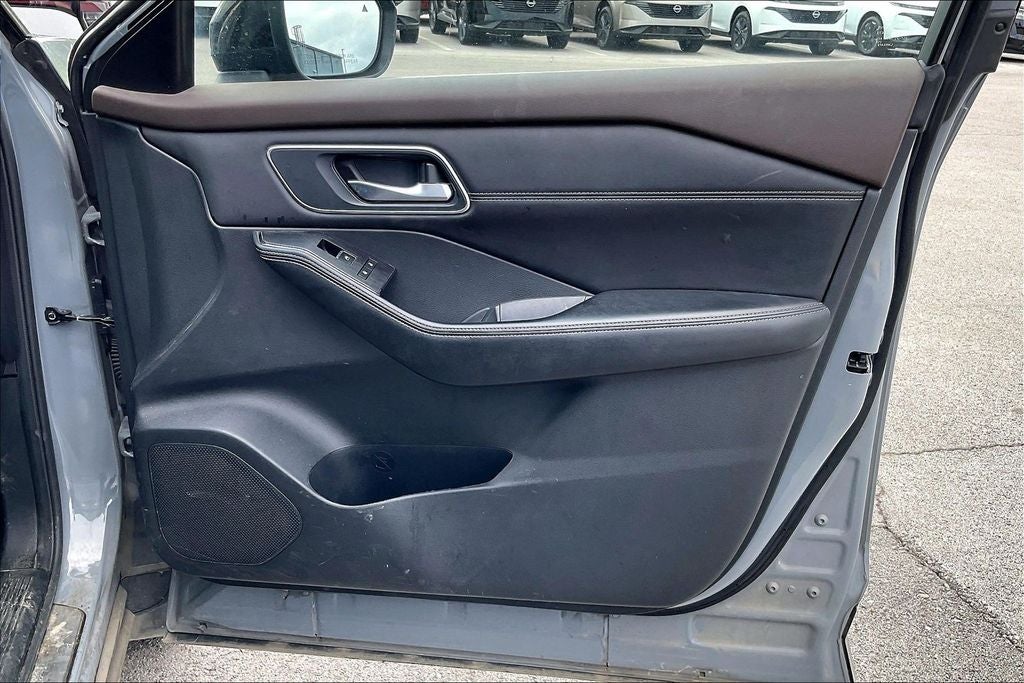 2022 Nissan Rogue Platinum