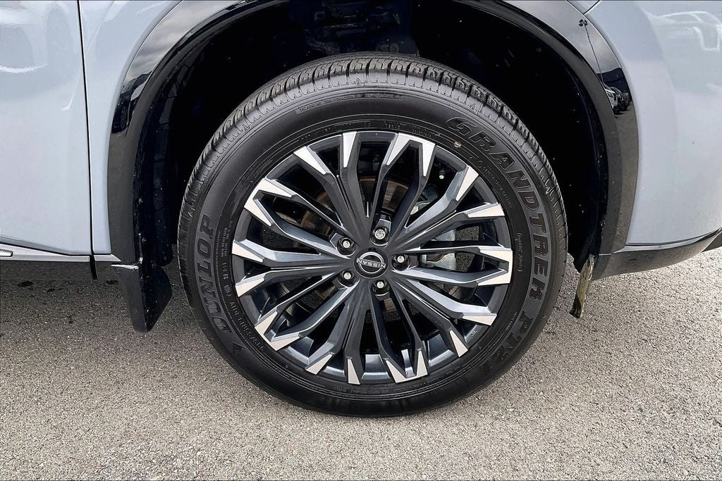 2025 Nissan Rogue Platinum