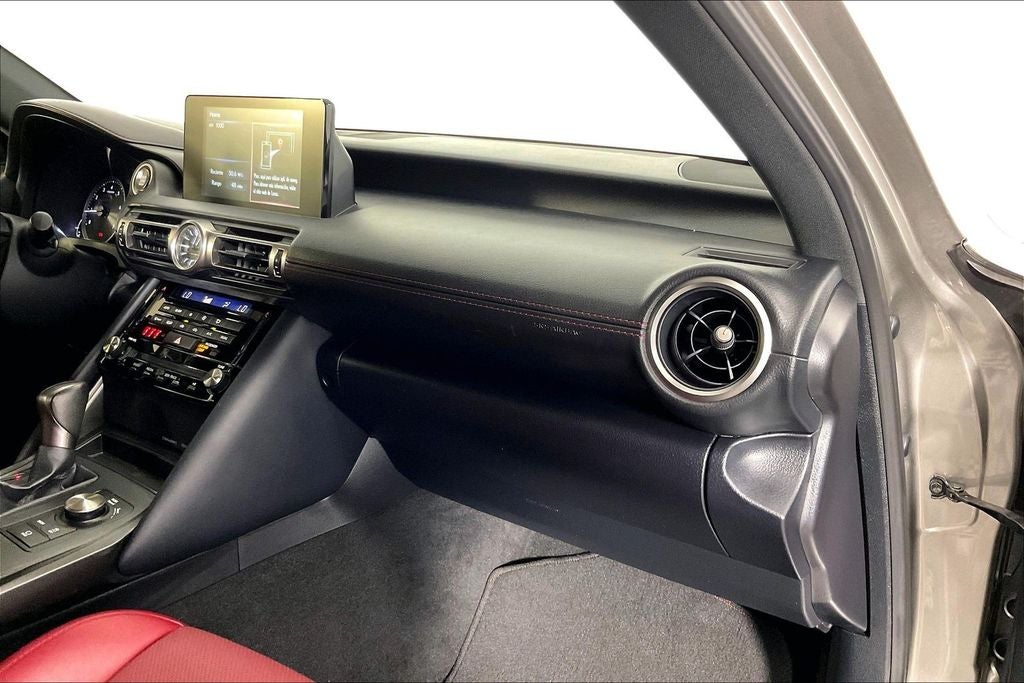2022 Lexus IS 300
