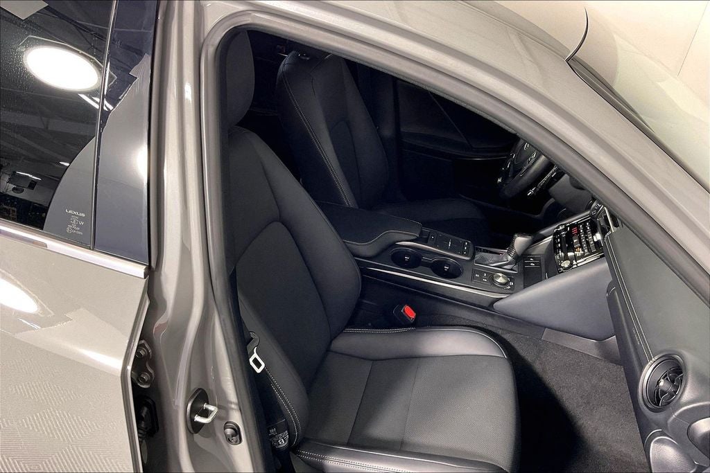2025 Lexus IS 350 F SPORT Design