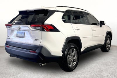 2025 Toyota RAV4 Hybrid XLE
